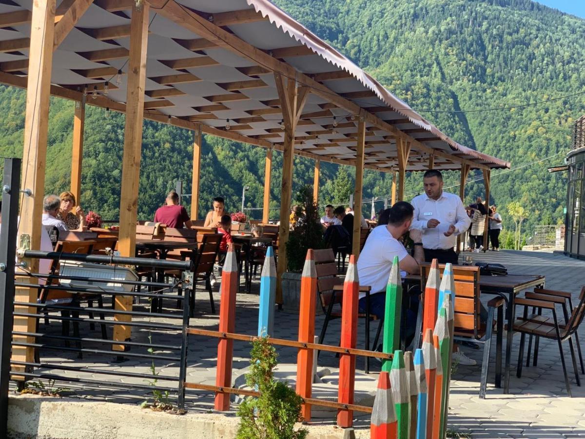 Hotel Panorama Rugove Peje Buitenkant foto