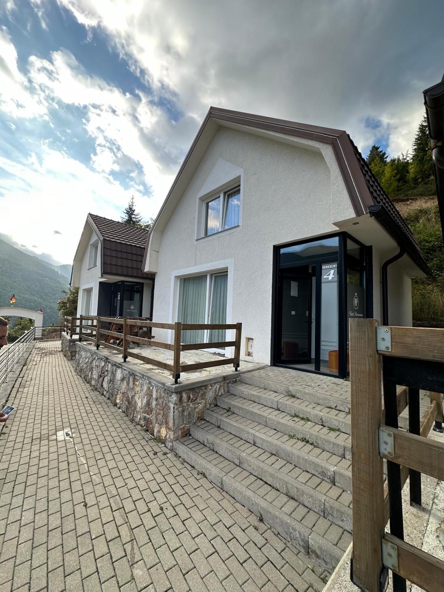 Hotel Panorama Rugove Peje Buitenkant foto